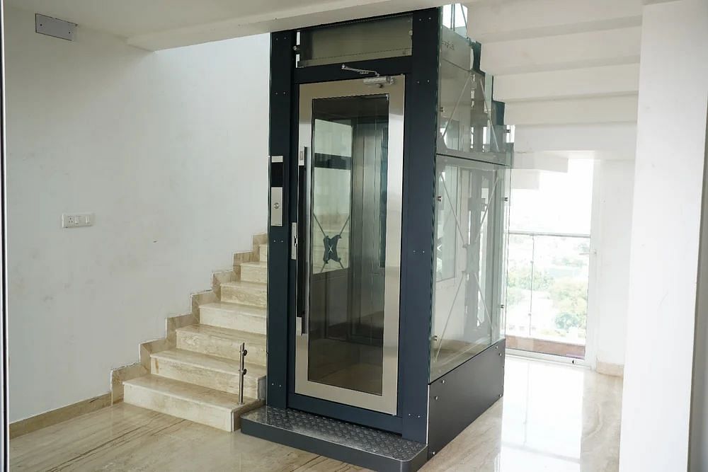 Hydraulic Home Elevators, For Individual Homes, Max Persons: 4 Persons